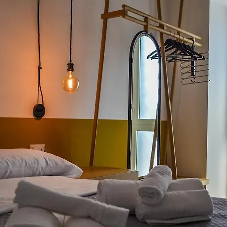 Scavi 32 فندق إيركولانو